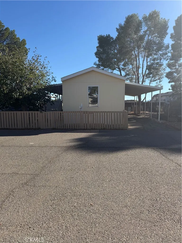18772 Bellflower Unit 8 — photo