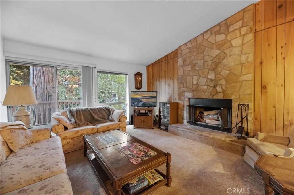 103 Rockledge Lane — photo