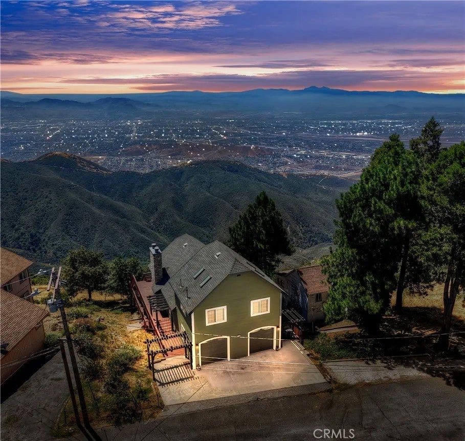 22665 Valley View Drive — photo