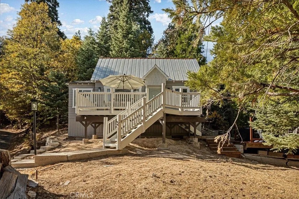 25660 Lo Lane — photo