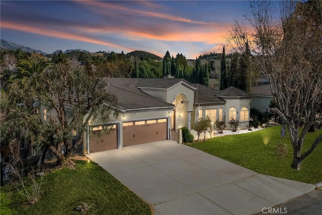 13776 Meadow View — photo