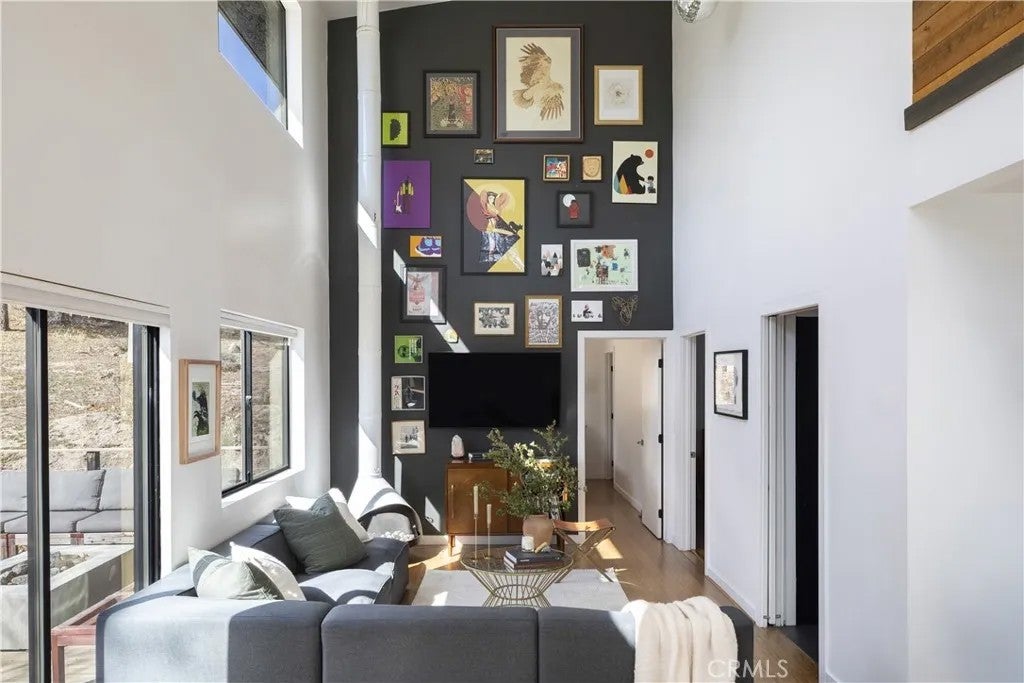 32945 Juniper Lane — photo