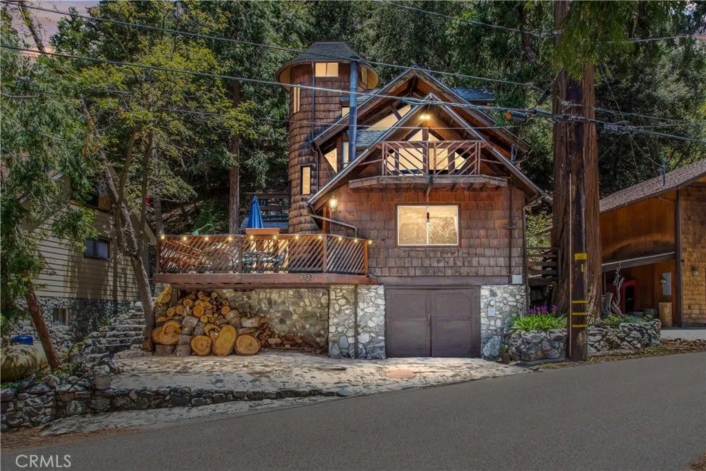 9323 Cedar Dr. — photo