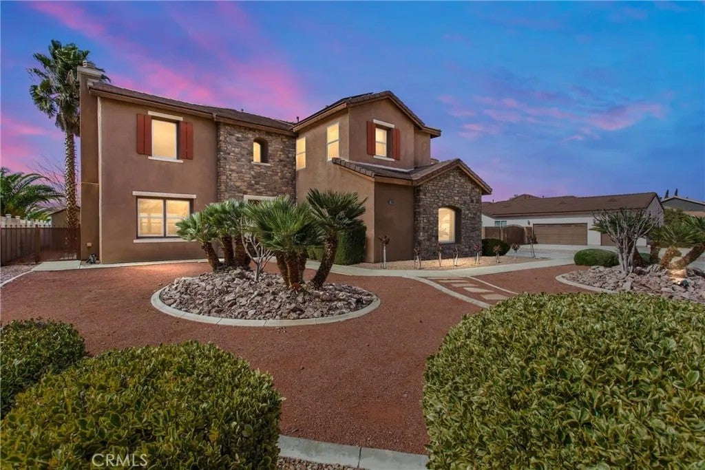 12690 Mar Vista — photo