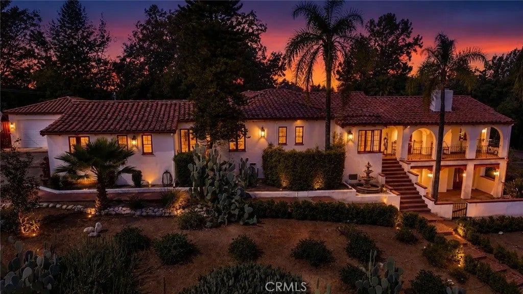 1804 Valle Vista — photo