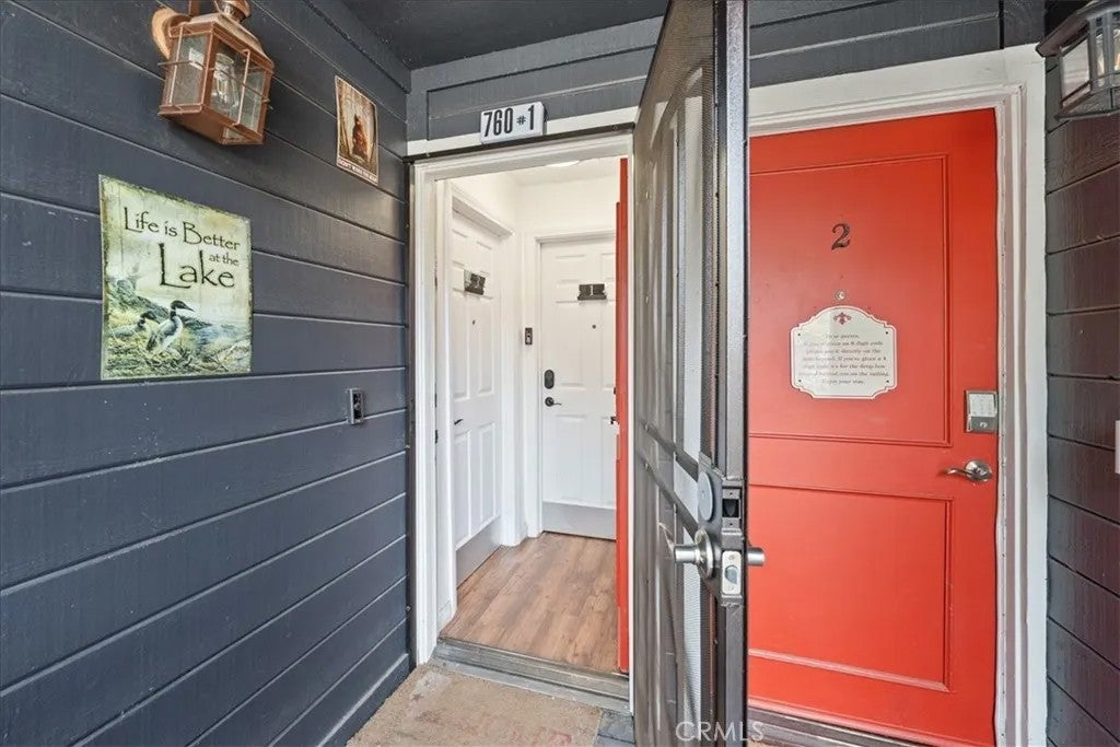 760 Blue Jay 1 — photo