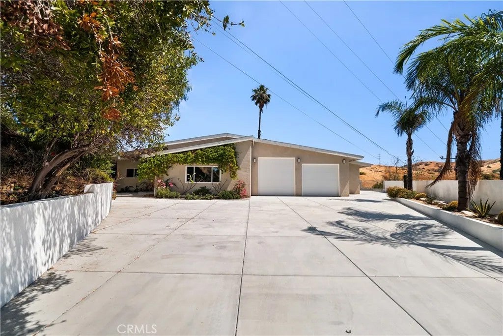 11661 Anderson — photo