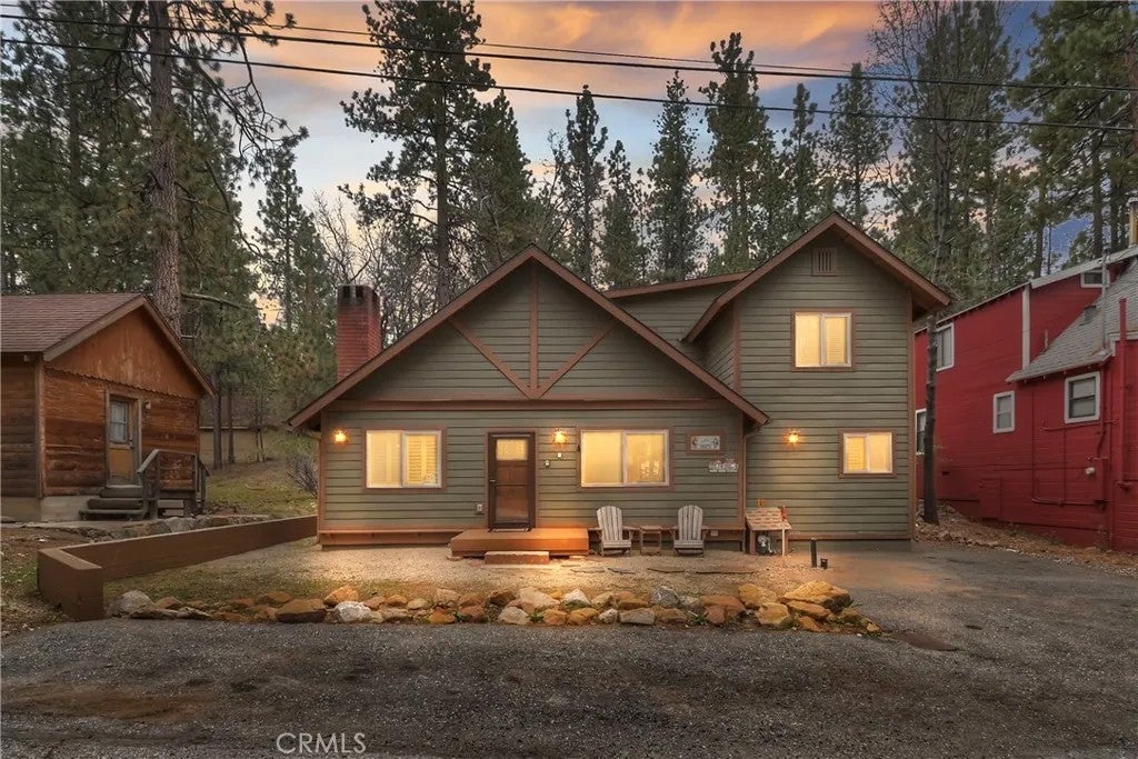 41471 Comstock — photo