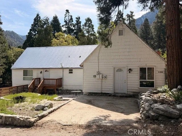 41266 Valley Of The Falls — photo