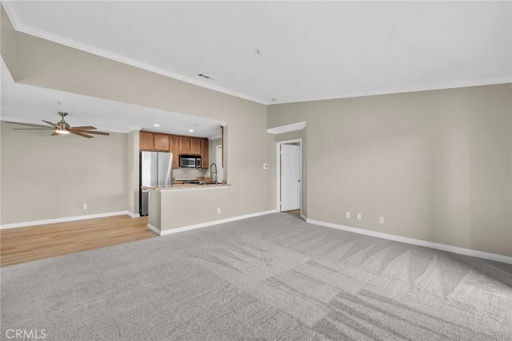 1980 Las Colinas Circle 307 — photo