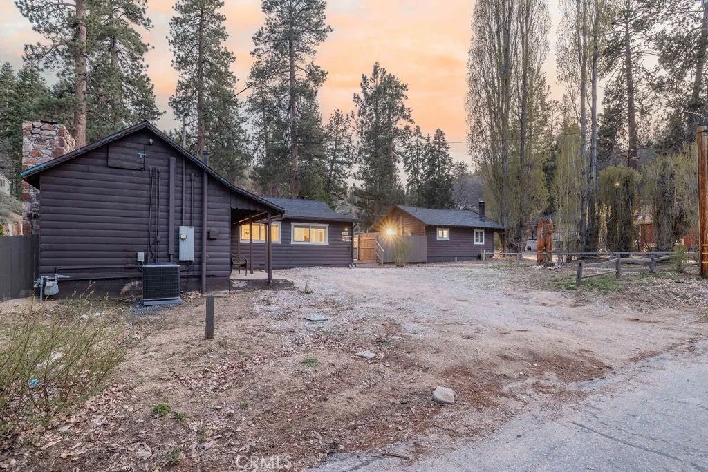 986 Cameron Drive — photo