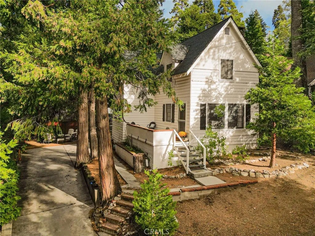 144 Marshall Road — photo