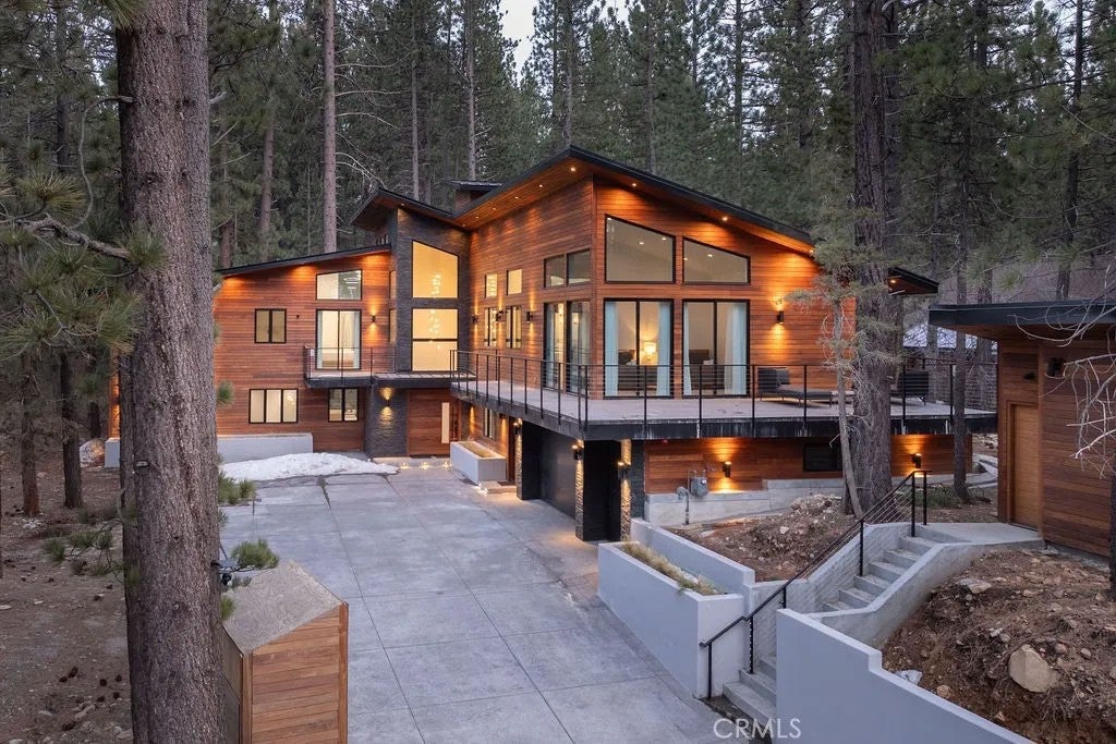 42421 Evergreen Drive — photo
