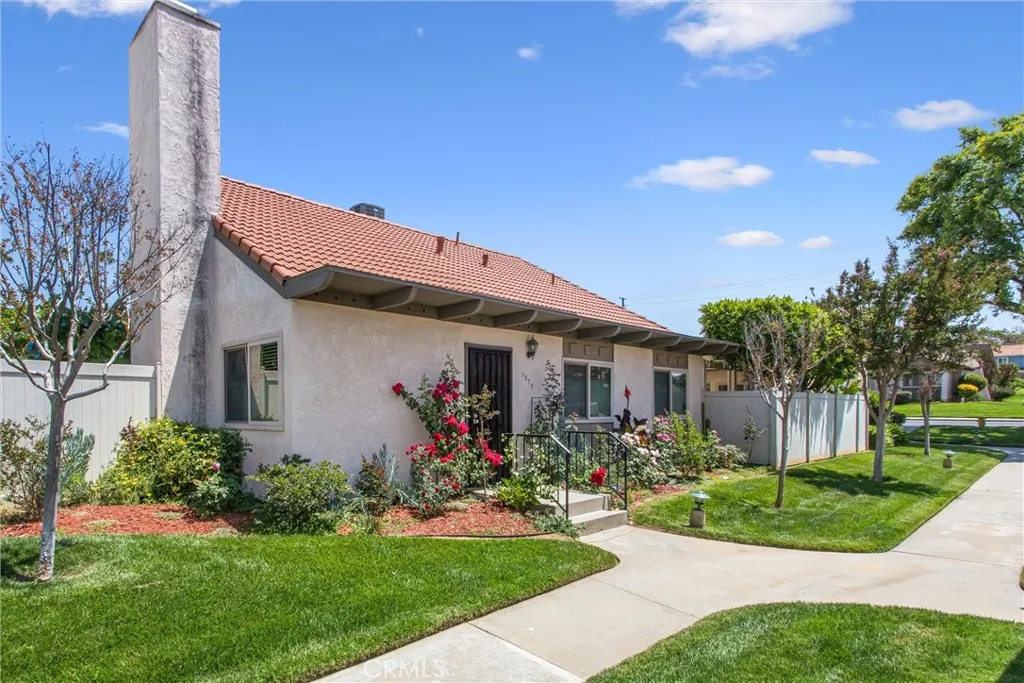 1575 Christopher, Redlands, CA 92374 — photo 2