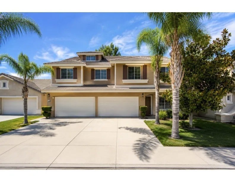 8550 Rolling Hills Drive — photo
