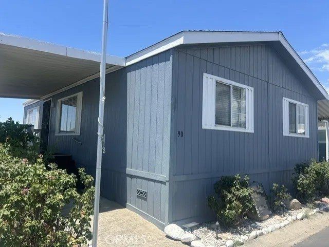 2140 Mentone — photo