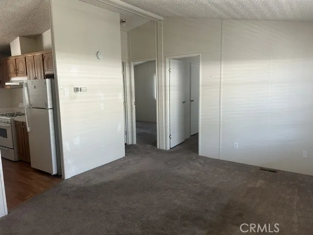 2140 Mentone, Mentone, CA 92359 — photo 2