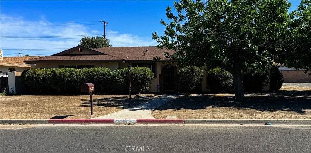 42055 Harmony Drive — photo