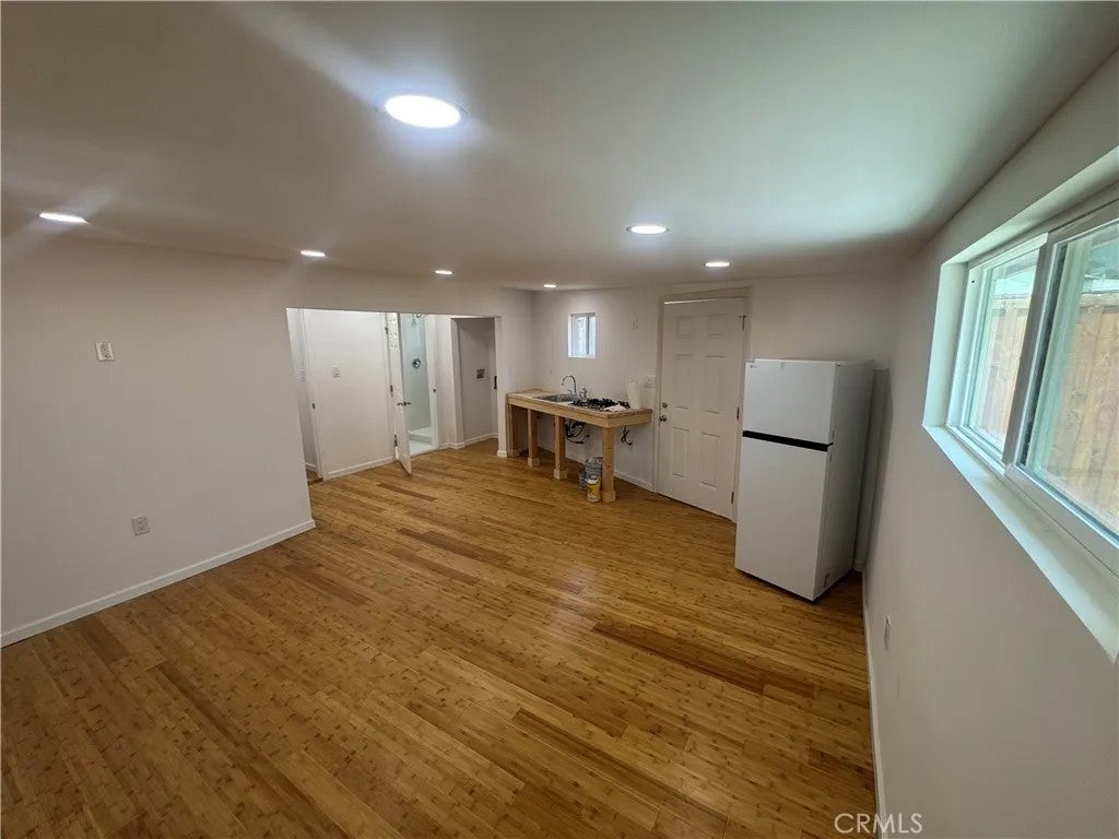 3615 N Mountain View — photo