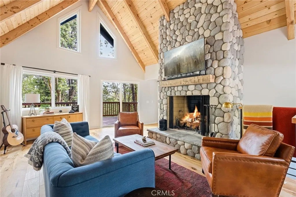 27363 Elmwood Drive — photo