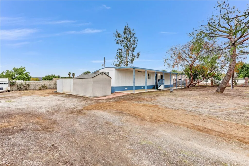 20399 Bailly, Perris, CA 92570 — photo 2
