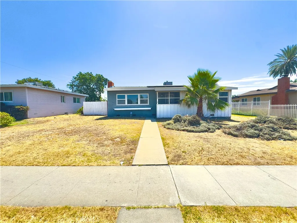 1335 N Riverside Avenue, Rialto, CA 92376