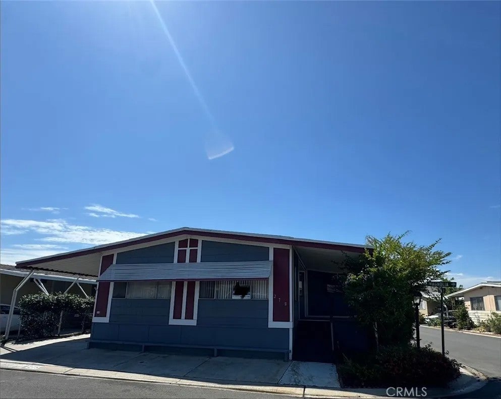 4000 Pierce 278 — photo