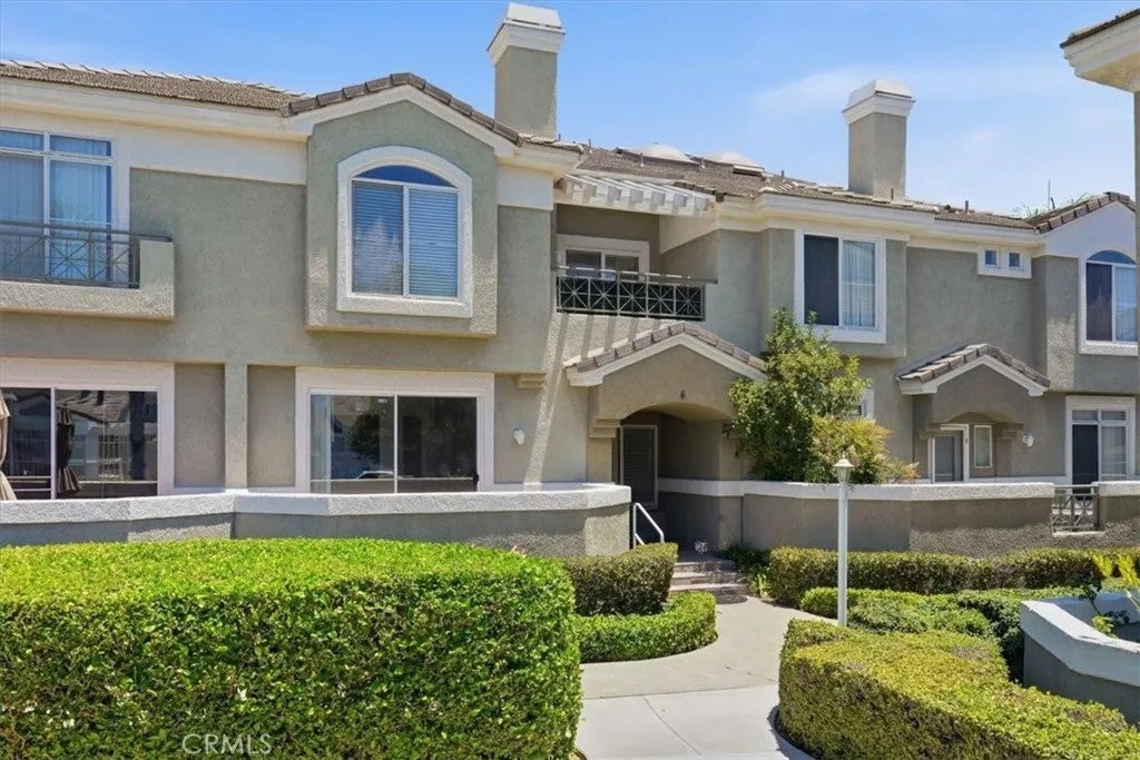 2235 Indigo Hills Drive 4 — photo