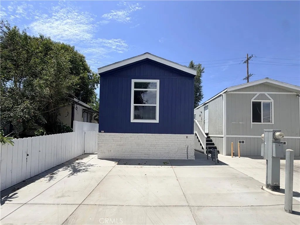 5803 Mission Blvd 14 — photo