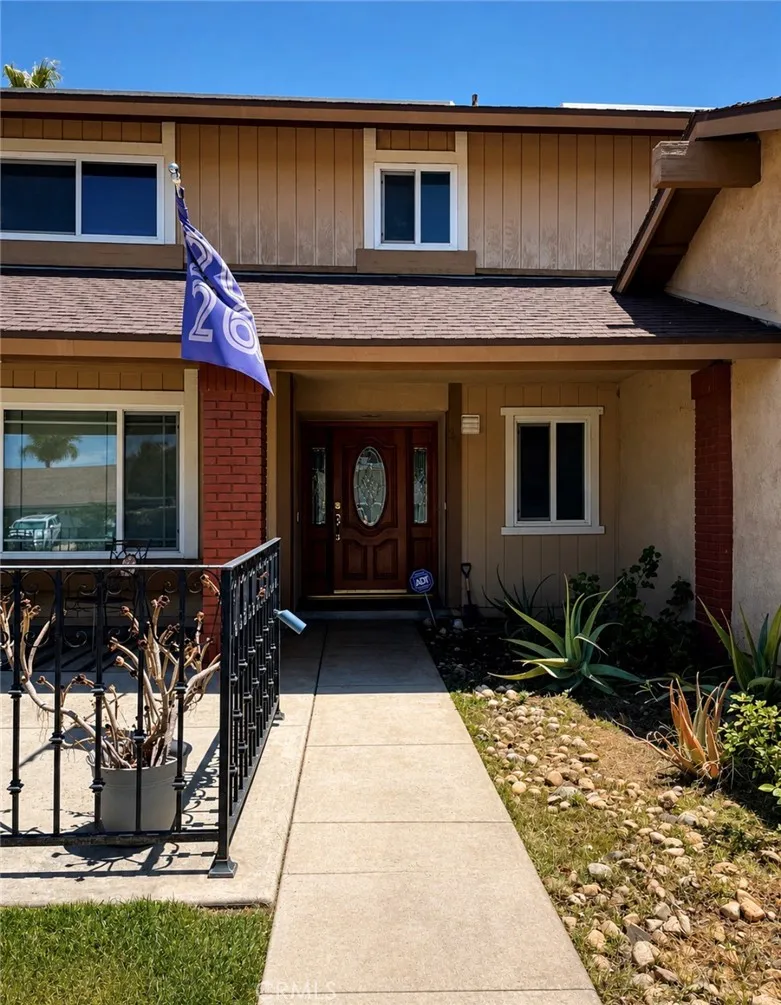 340 Mitchell, Redlands, CA 92374 — photo 2