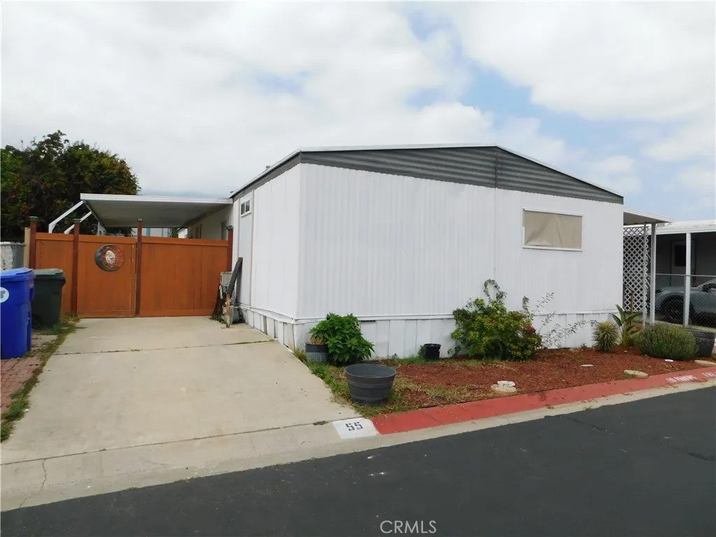 10350 Baseline 55 — photo