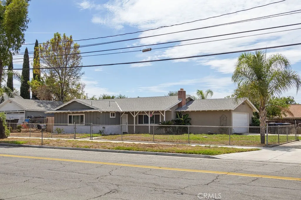 3198 Washington, Riverside, CA 92504 — photo 2