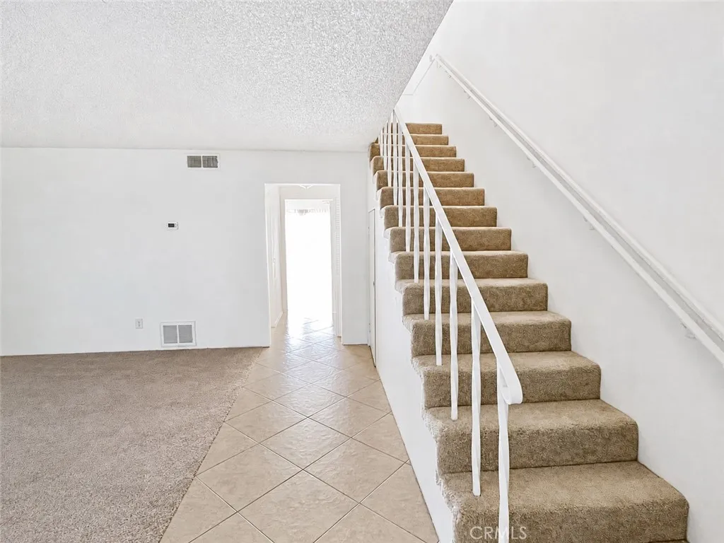 139 E Cypress, Redlands, CA 92373 — photo 2