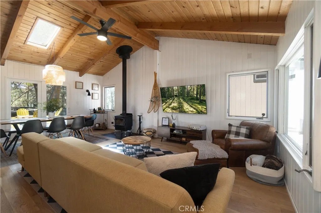 33163 Holcomb Creek — photo