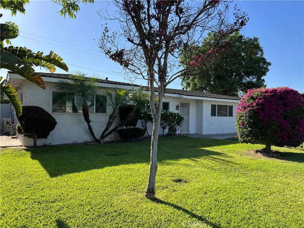 3000 Carl, Riverside, CA 92507 — photo 2