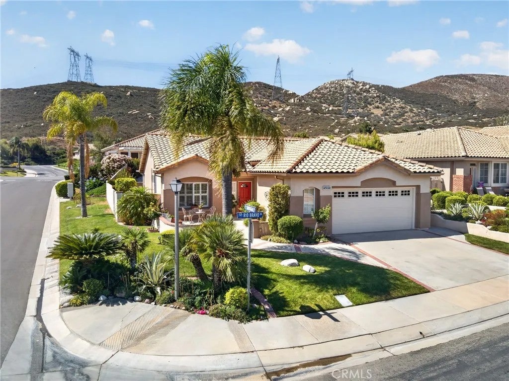 5001 Rio Bravo — photo