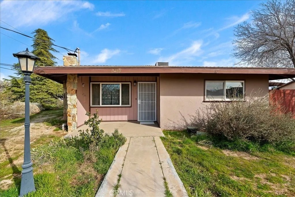 13285 Mesquite Road — photo