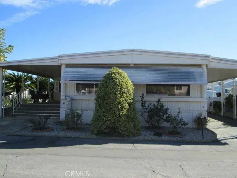 3530 Damien 241 — photo