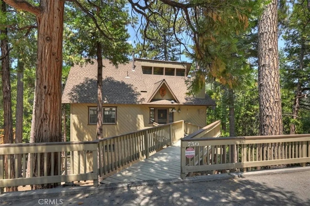 750 Grass Valley — photo
