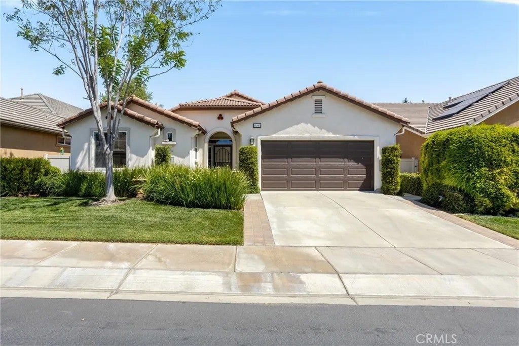 1686 Piper Creek — photo