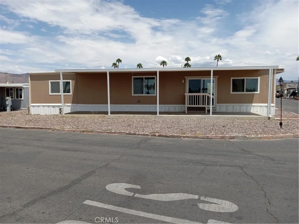 1600 S San Jacinto 56 — photo