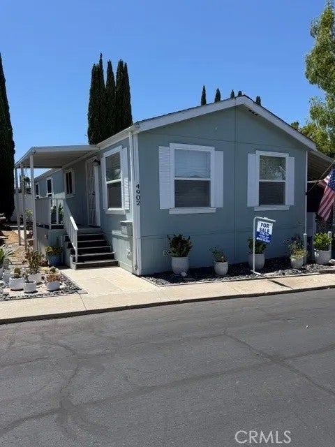 4902 Old Cliffs 4902 — photo