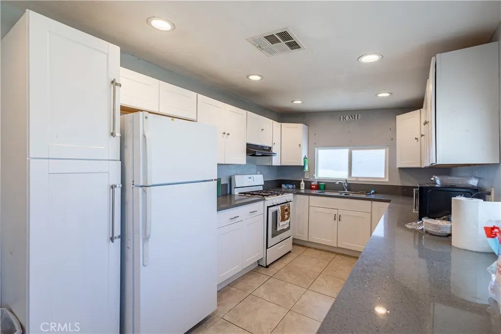 1434 Mesa — photo