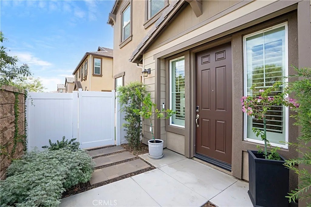 40596 Birchfield Drive — photo