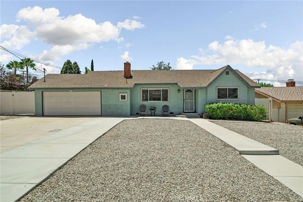 33475 Bodie Street — photo