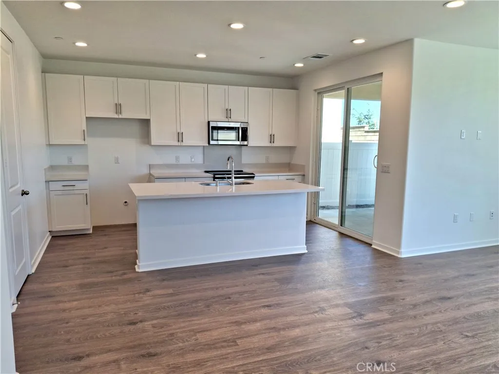31367 Trappers Loop, Winchester, CA 92596 — photo 2