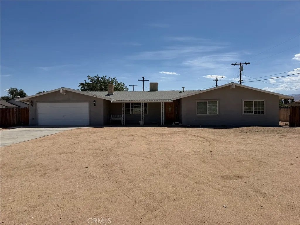 11761 Jamacha — photo