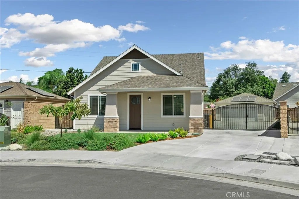 5167 Peony Court — photo