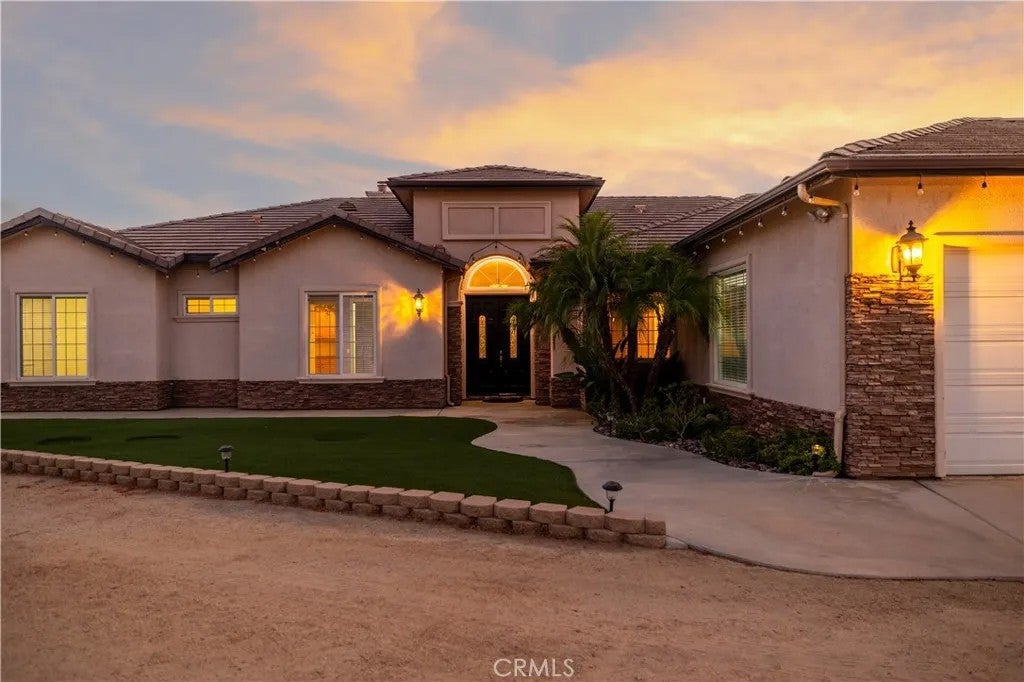 32330 Elsinore Heights — photo