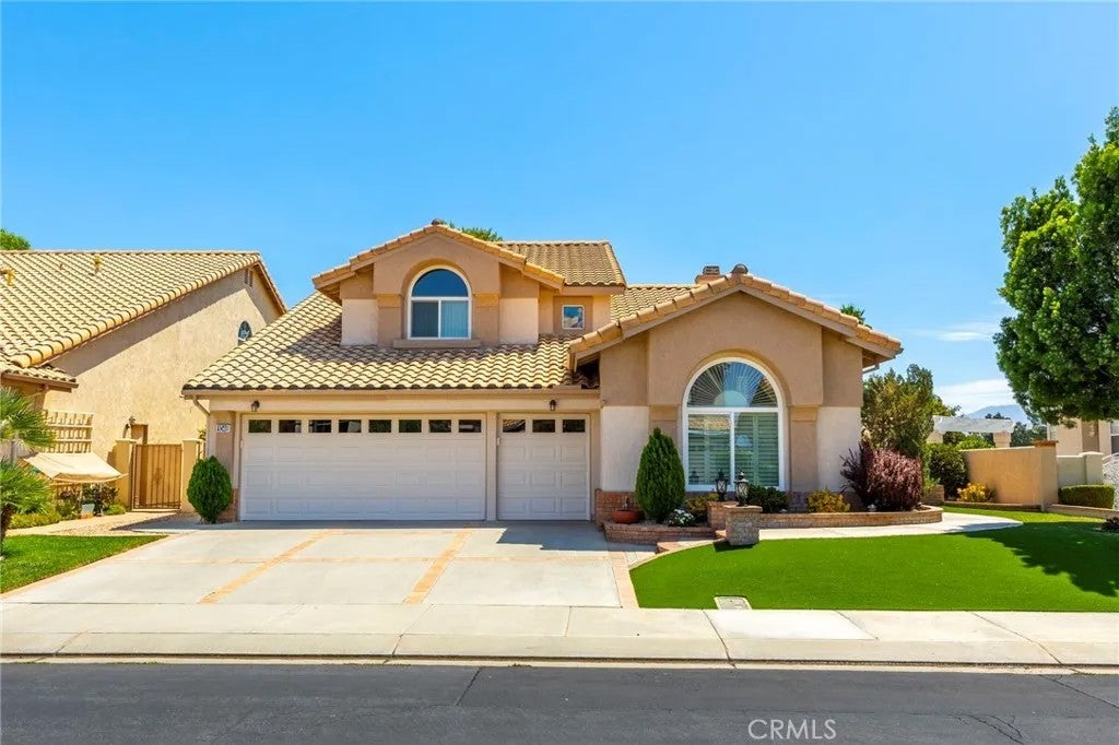 1046 Laguna Seca Court — photo